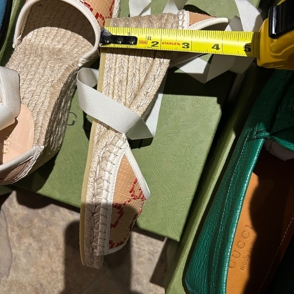 Women’s Gucci wedge multicolor espadrilles size 39 made in Spain - Picture 7 of 7
